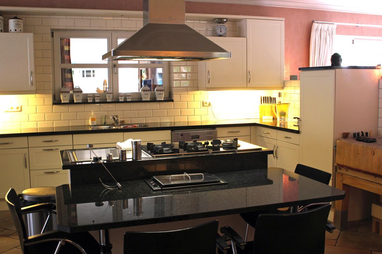 Short Stay Emmen Nieuw-Amsterdam Bagian luar foto